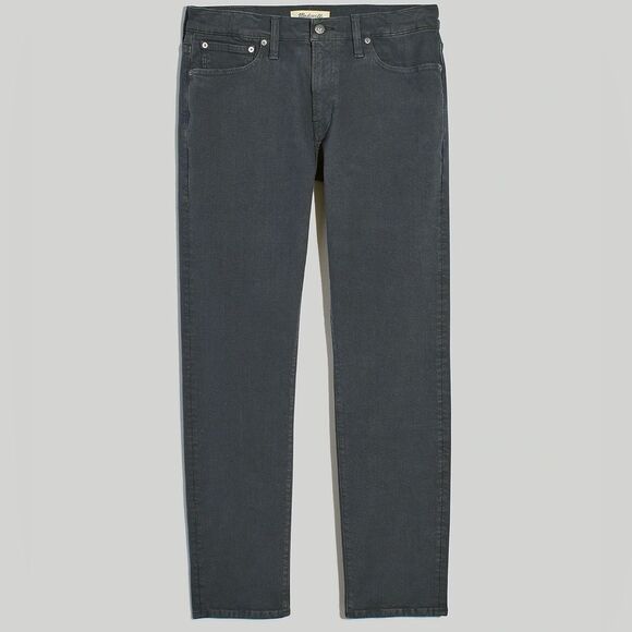 Madewell NWT Garment-Dyed Slim Jeans Size 30x32 in Thunder Cloud